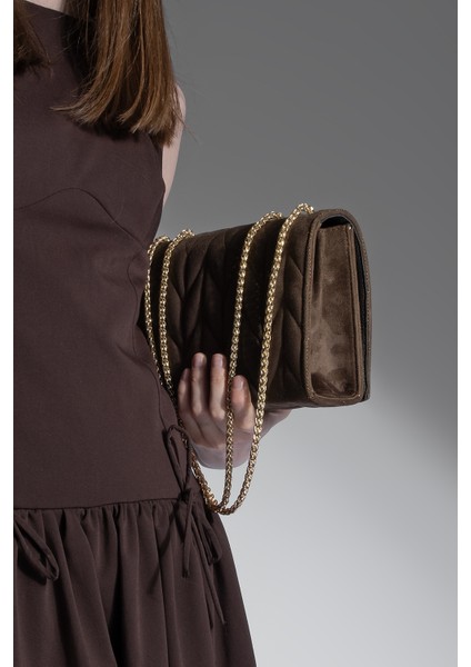 Kadın Altın Renkli Gold Zincirli Omuz Çantası Delbin Kahve Süet fırsatları