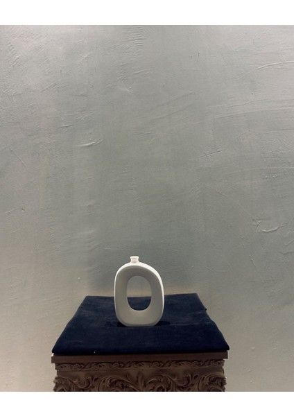 Modern Seramik Dekoratif Vazo – 18X13 cm Oval Minimalist Tasarım fiyatları