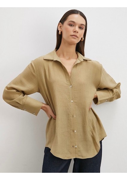 Kadın Kraşlı Gömlek