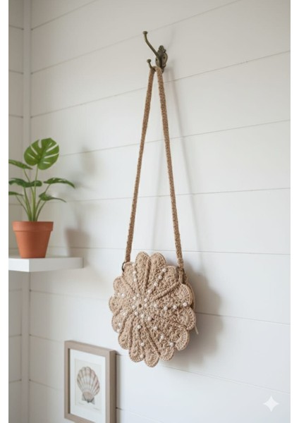 El Yapımı Istiridye Model Incı Detaylı Kadın Kol ve Omuz Çantası modelleri