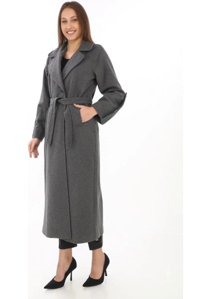 Kadın Uzun Kaşe Kaban - Yünlü Dokuma Kaşmir Kumaş, Kruvaze Yaka, Kuşaklı Astarlı Tesettür Uyumlu Şık Kışlık Siyah Model - Füme fırsatları