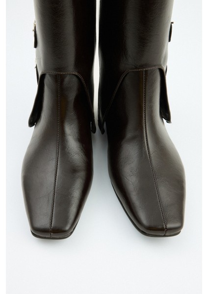 Bot 2528 - Çift Tokalı Tozluk Detaylı Acı Kahve Kadın Bot fiyatları