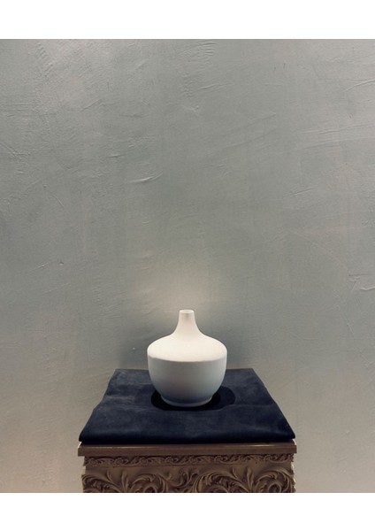 Minimalist Beyaz Seramik Vazo – 20X17 cm Modern Dekoratif Obje fiyatları