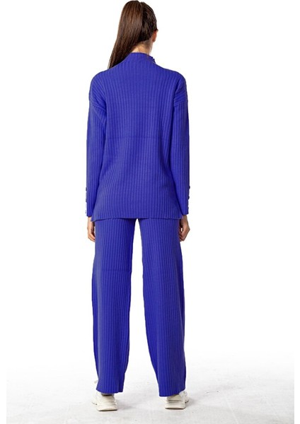 Düğme Detaylı Fitilli Triko Takım fiyatları