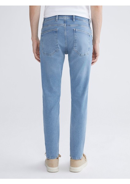 Yeni Sezon 750 Slim Fit Erkek Jean Pantolon fırsatları