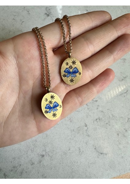 Motifli Vintage Çelik Kolye