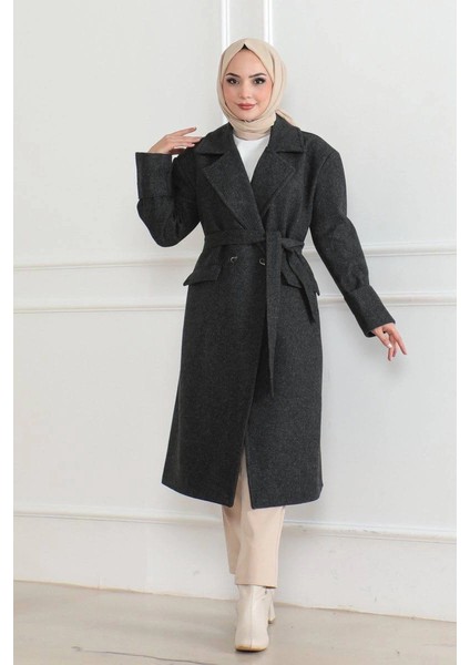 Kadın Kaşe Kaban - Uzun Boy 115 cm Kruvaze Yaka Kuşaklı Astarlı Kışlık Tesettür Kaban, Yünlü Dokuma Kaşmir Kumaş, Cepli Oversize Rahat Kalıp Şık Modern Kaban Mont Modeli - Siyah fırsatları