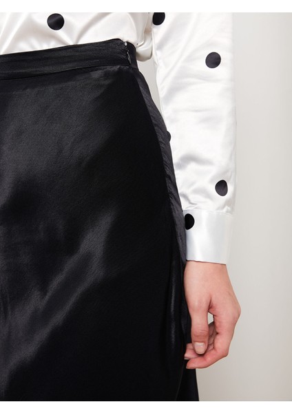 Yeni Sezon Beli Fermuarlı Düz A Kesim Saten Kadın Etek modelleri