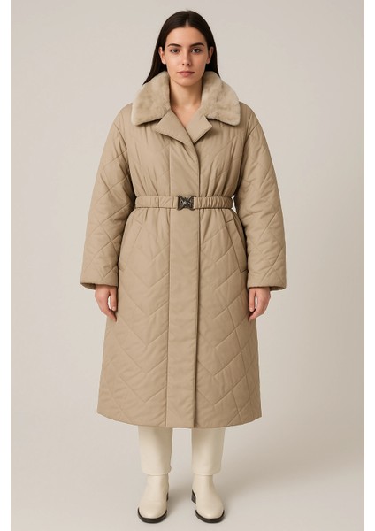 Yakası Kendi Renginde Kürklü Kışlık Mont/trençkot