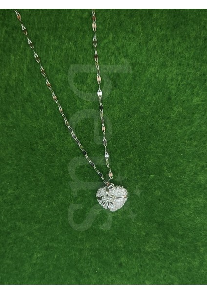- Zirkon Taşlı Çelik Kalp Kolye modelleri