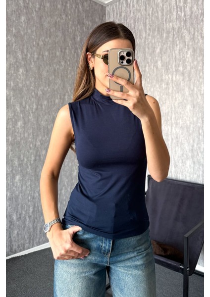 Kadın Kolsuz Yarım Balıkçı Bluz 21757