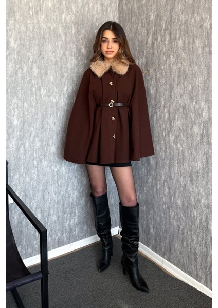 Kadın Yaka Kürklü Panço 9165