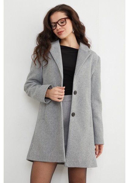 Kruvaze Yaka Cepli Kaşe Kaban