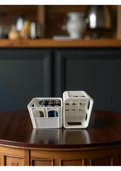 Aa & Aaa Uyumlu Pil Düzenleyici Saklama Kutusu – 3 Adet, 12 Pil Kapasiteli, Pratik Tasarım