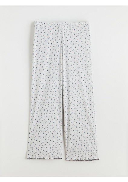 U Yaka Çiçekli Kadın Pijama Takım fırsatları