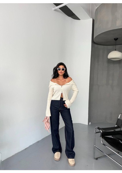 Krem Madonna Yaka Çift Fermuarlı Triko Hırka fiyatları