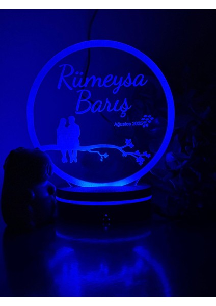 Kişiye Özel Isimli Tarihli Sevgili Çift Silüetli 3D LED Gece Lambası Yıl Dönümü Hediyesi fırsatları