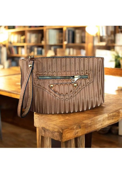 Kadın El Çantası ,şık Tasarım ve Çok Narin Dokulu