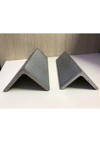 Paslanmaz Köşebent, 316 Kalite Çelik, 20 x 20 x 3 x 1000MM modelleri