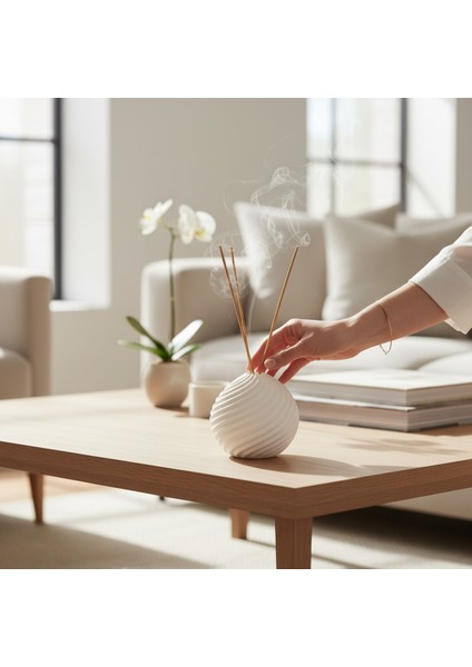 Spiral Desenli Dekoratif Tütsülük – Modern ve Minimal Tasarım, Şık Ev Aksesuarı fiyatları