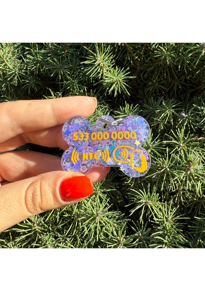 Mini NFC pet künyesi: tek dokunuşta dijital profil + anında konum bildirimi. Şarj ve uygulama gerektirmez; kaybolma anında en hızlı çözüm. Model: 2.2cm Candy