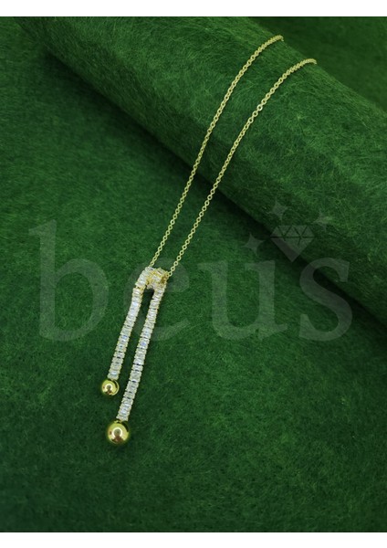 - Zirkon Baget Taşlı Sallantılı Gold Kaplama Çelik Y Kolye