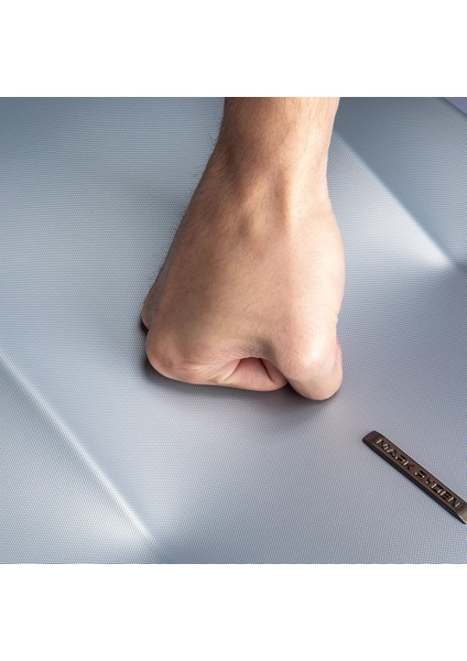 The Ratio Arc Pro Şarj Portlu Kilitli Laptop Çantası MR78918_01 46 x 31 x 9 cm Beyaz modelleri