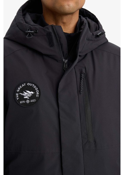 Su İtici Regular Fit Kapüşonlu Fermuarlı Rüzgar Geçirmez Parka Mont F3793AX25WN