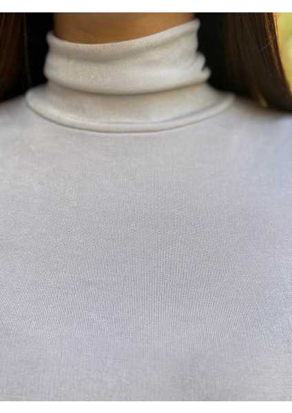 Gri Yüksek Yaka Likralı Triko modelleri