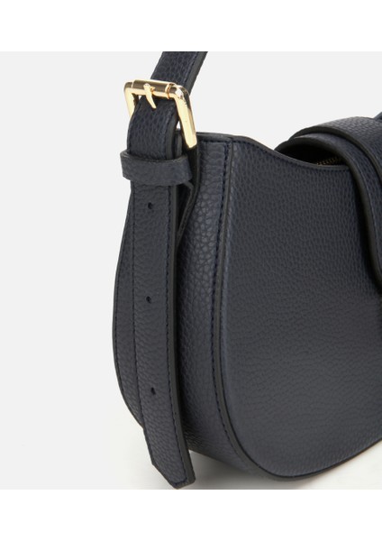 03CAH317160A680 KADIN Lacivert Kilit Detaylı Omuz Çantası indirimleri