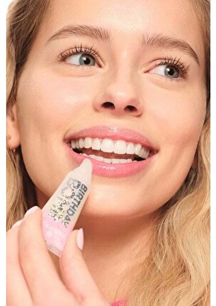 Bırthday Bomb Parlak Lipgloss 15 ml Parlak Etkili Pembe Renkli Yapışmaz Formül fırsatları