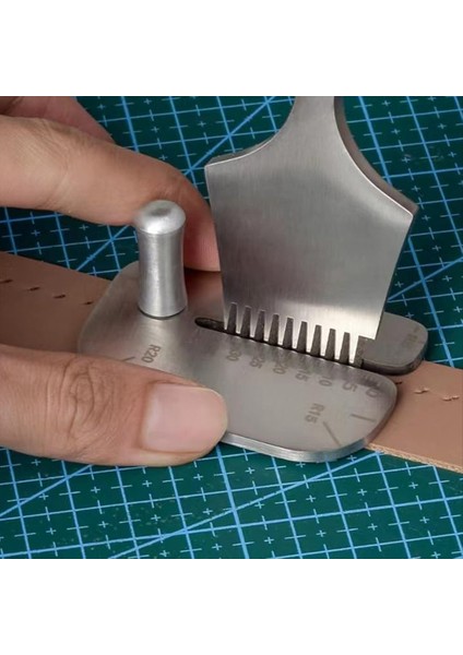 Dayanıklı Metalden Inşa Edilen Deri Dikiş Yardımı Aracı Deri Zanaat Için Hassas Bir Rehber Görevi Görür (Yurt Dışından) fırsatları
