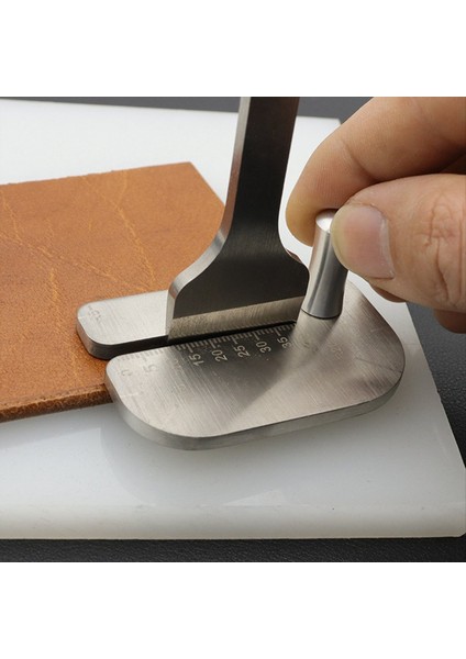 2pcs Paslanmaz Çelik Deri Çekme Tahtası Pratik Kesme Cetveli Alet Deri Kesim Delirici Demir Yardımcı Aksesuarlar (Yurt Dışından) modelleri