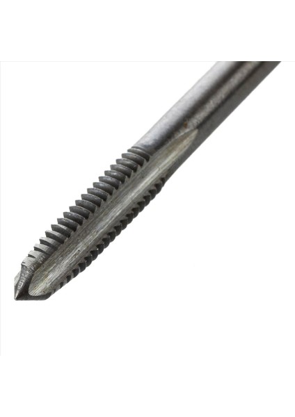 4 Pcs Metal 4mm M4 Vidalı Iplik Metrik Fişleri Musluklar El Aracı (Yurt Dışından) indirimleri