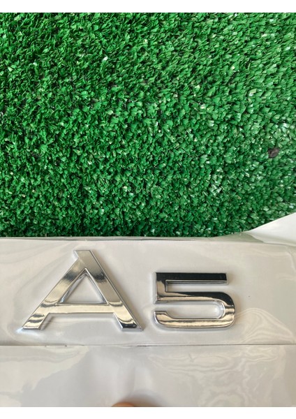 Audi A5 Bagaj Yazısı