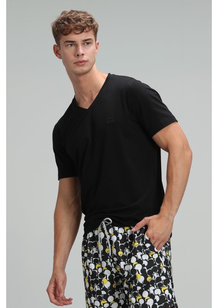 Tuna Modern Grafik T- Shirt indirimleri