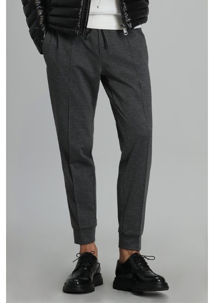 Larvı Jogger Pantolon Slim Fit Koyu Gri fiyatları