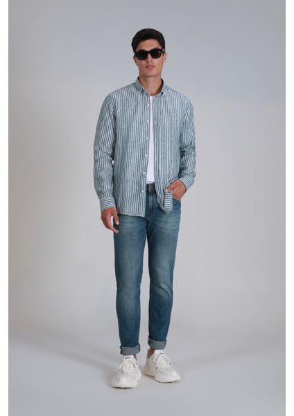 New Erkek Basic Gömlek Regular Fit fırsatları