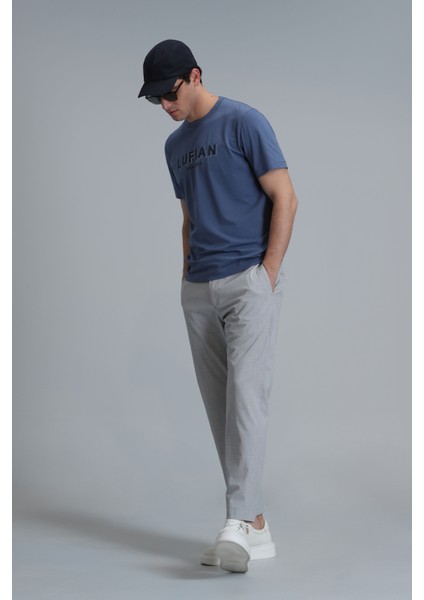 Gold Modern Grafik T- Shirt Siyah fırsatları