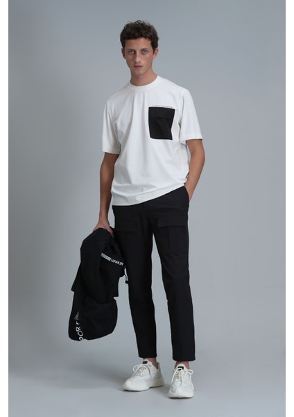 Lıam Modern Grafik T- Shirt Siyah fiyatları