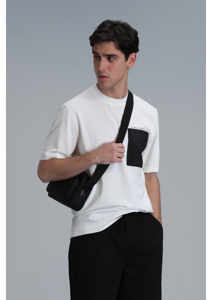 Lıam Modern Grafik T- Shirt Siyah fırsatları