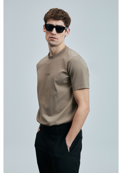 Marcus Modern Grafik T- Shirt Siyah indirimleri