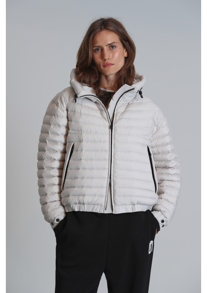 Elen Kaz Tüyü Kadın Mont Siyah modelleri