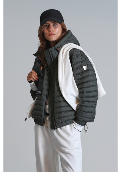 Elen Kaz Tüyü Kadın Mont Siyah