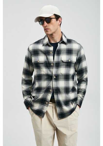 Years Erkek Basic Gömlek Regular Fit modelleri