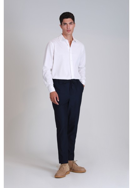 Ferla Erkek Basic Gömlek Slim Fit Lacivert fiyatları