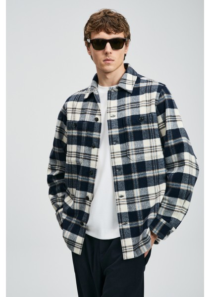 Kor Erkek Basic Gömlek Regular Fit fırsatları