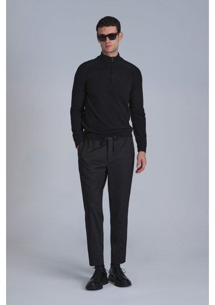 Stavan Erkek Kazak Siyah fırsatları