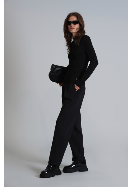 Pamela Kadın Kazak Siyah fiyatları