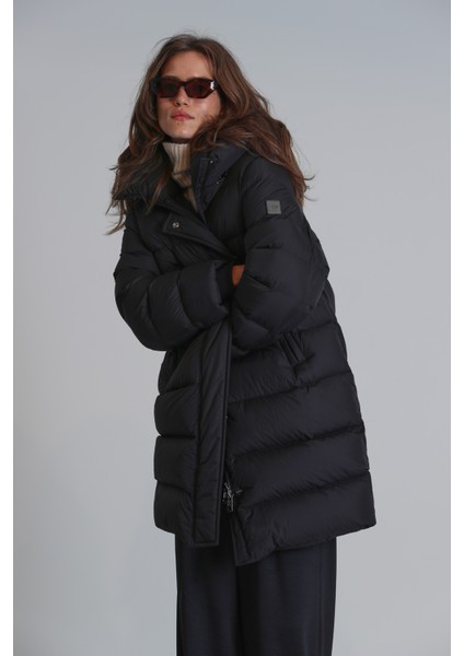 Olıvıa Kaz Tüyü Kadın Mont